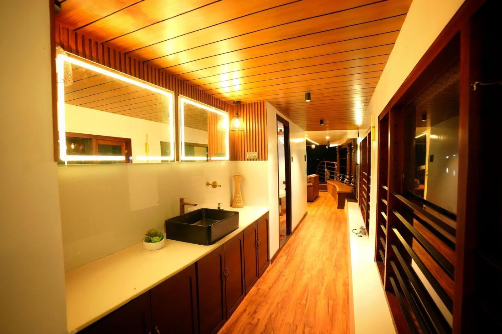 Beach Paradise Day Cruise Houseboat Alappuzha Exterior foto