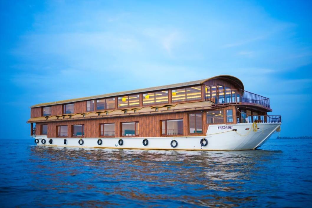 Beach Paradise Day Cruise Houseboat Alappuzha Exterior foto